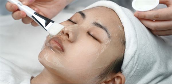 護(hù)膚新理念！苗醫(yī)生微生態(tài)平衡2.0，油痘肌的救星！