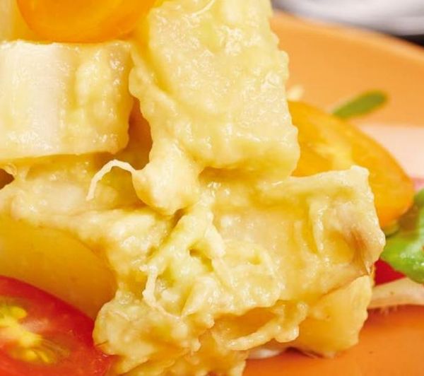 營養(yǎng)低脂的土豆沙拉，口感清爽，美味又飽腹，晚餐吃剛剛好