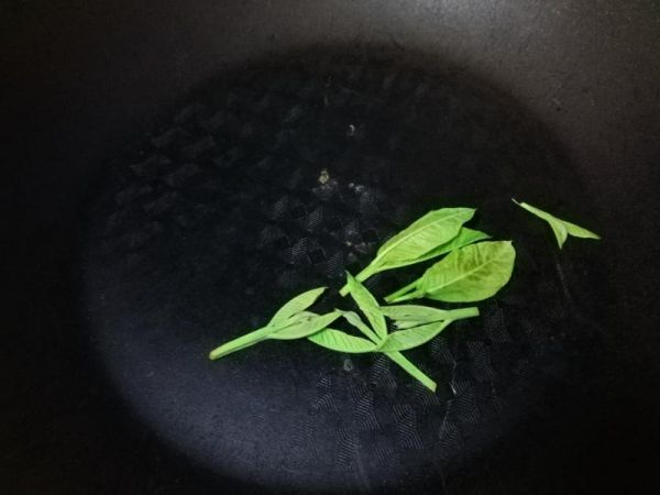 純奶手撕吐司的做法 步驟1