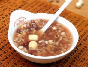 伏濟(jì)堂燕窩粥口感評(píng)價(jià)與營養(yǎng)功效解析：深度評(píng)測(cè)其美味與健康價(jià)值