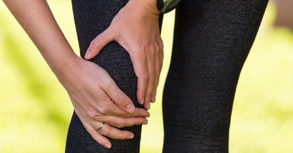 膝蓋腫脹：原因、癥狀、治療和預(yù)防