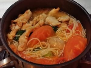 雞肉番茄湯面的做法 步驟3