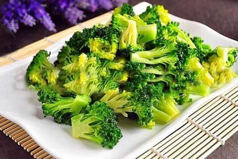 抗癌至宝蒜蓉西兰花的做法