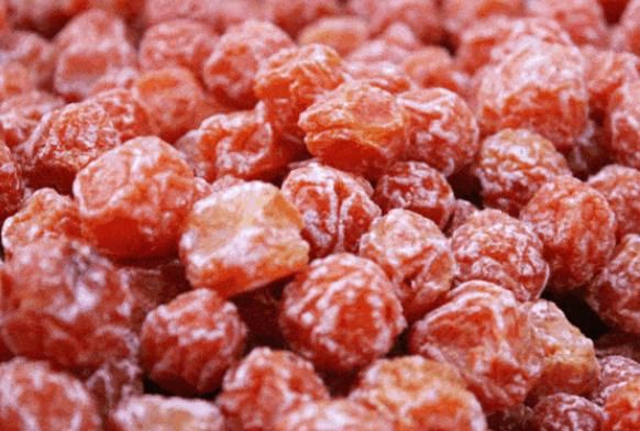 吃話梅會(huì)不會(huì)長(zhǎng)痘 含鹽量高 過量或頻繁食用上火長(zhǎng)痘