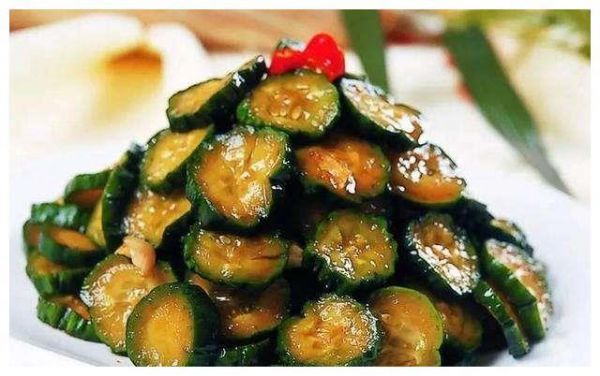黃瓜好吃又美容，可惜太容易壞掉，教你4招，能放1個(gè)月！