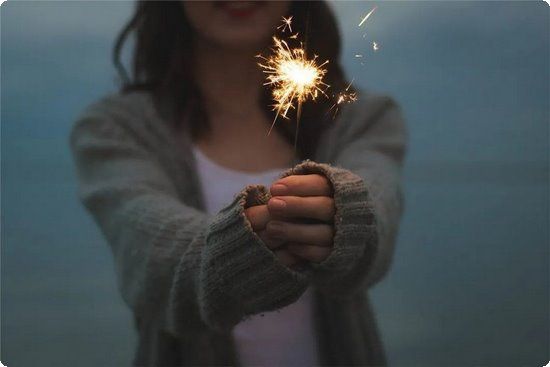 超模劳拉斯通:健康最美减肥是别人的事