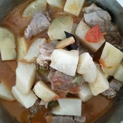 西红柿土豆炖牛肉的做法[图]