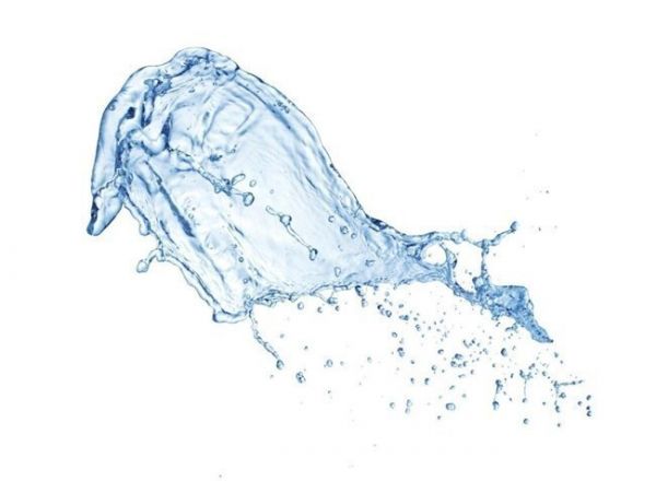 小康杂志：纯净水虽好，但不建议长期饮用