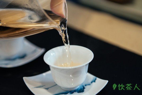 沏茶葉的最佳水溫是多少度，沏茶的水溫要求在多少度