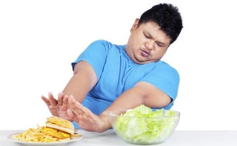 女性生理期如何减肥 生理期减肥要注意哪些事项 生理期吃什么可以减肥
