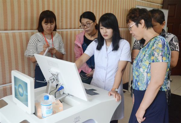 高校實(shí)訓(xùn)室健康診斷儀
