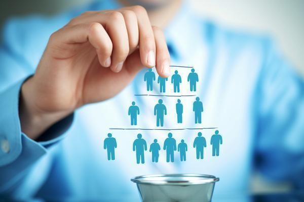 健身教练个人简历：以专业指导，助力健康生活 图2