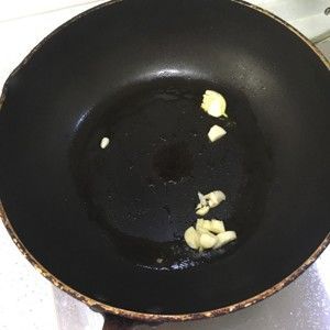 自制健康美味番茄意面醬的做法步驟 第2步