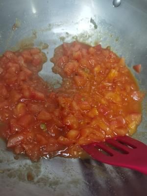 番茄牛肉面的做法 步驟4