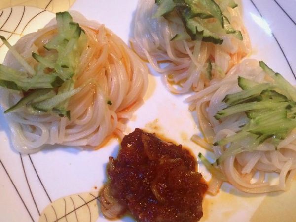 純奶手撕吐司的做法 步驟1