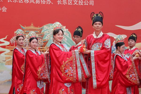 集体婚礼现场