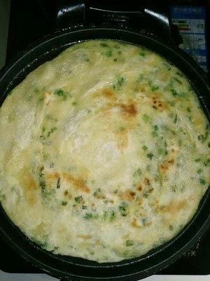 蔥油餅最簡單的做法，外酥里嫩，放幾天都不會硬，好吃到停不下來