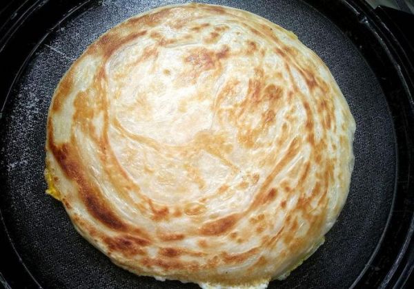 香酥油饼做法很简单，学会这种方法，简单几步就能做出香酥油饼