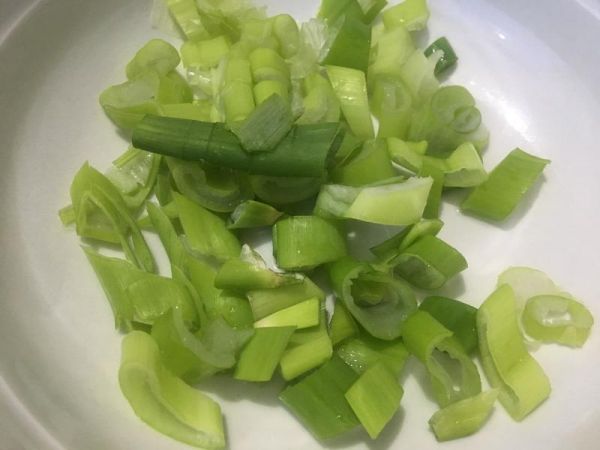 純奶手撕吐司的做法 步驟1