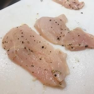 健身餐香煎雞胸肉的做法 步驟2