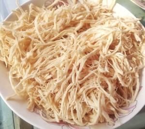 低脂健康零食-鸡胸肉丝干的做法步骤 第2步