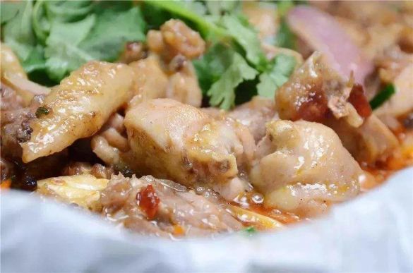 带皮鸡肉