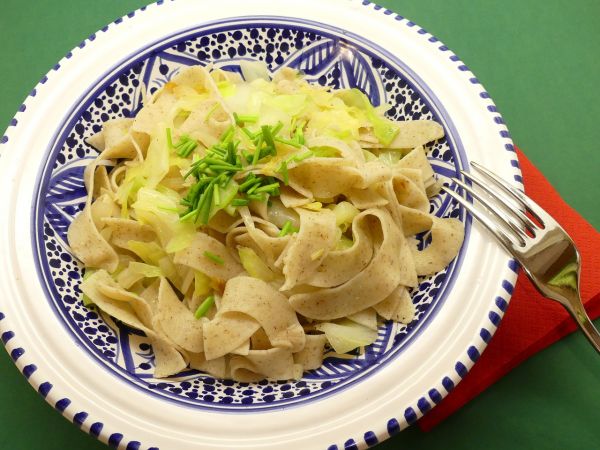 舌尖上的奇妙碰撞，松花蛋豆腐——傳統(tǒng)與創(chuàng)新的完美融合