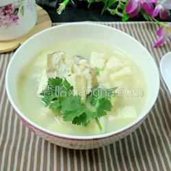 清燉鱈魚豆腐湯的做法[圖]