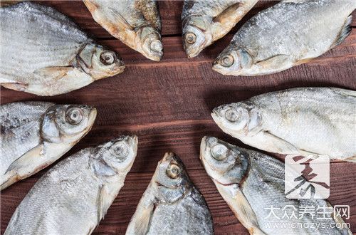魚燉豆腐湯的做法，你會做嗎？