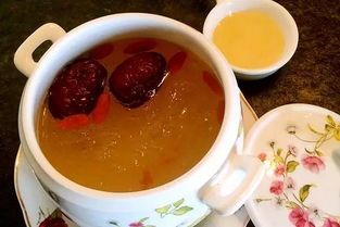 '燕窩搭配枸杞紅棗燉煮，營養(yǎng)翻倍的更佳燉法'