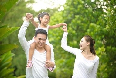 瑜伽養(yǎng)身十大秘訣:乳房愛瑜伽 兩式最強瑜伽