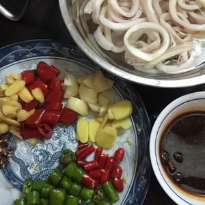 香辣魷魚圈的做法 步驟2