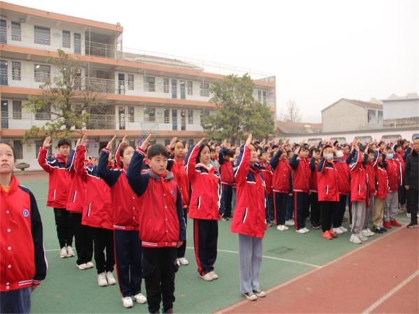 說明: 說明: IMG_2304.JPG