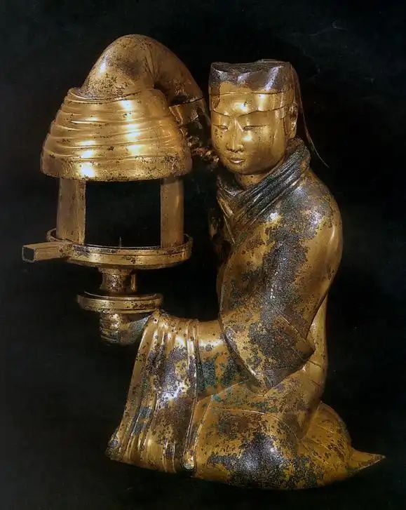 現(xiàn)藏于河北博物院的漢代長信宮燈。圖片來源：河北博物院