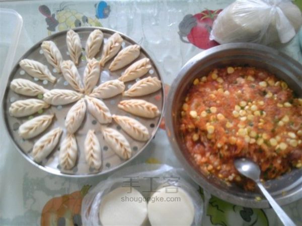 營養(yǎng)好味餃子制作教程，孩子最愛。 第2步