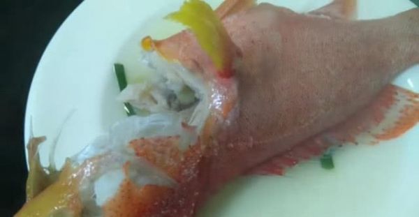酒店中餐大厨教你几个蒸鱼秘诀，酒店级蒸鱼在家也能做