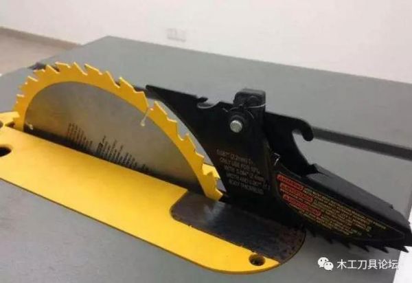 木工安全锯切技术：凡是使用过台锯的绝大多数都有锯齿反弹经历
