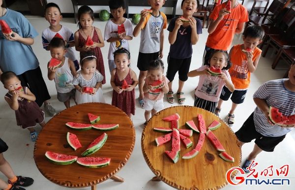 【網(wǎng)絡中國節(jié)】立秋吃啥？跟著這份攻略去嘗一嘗