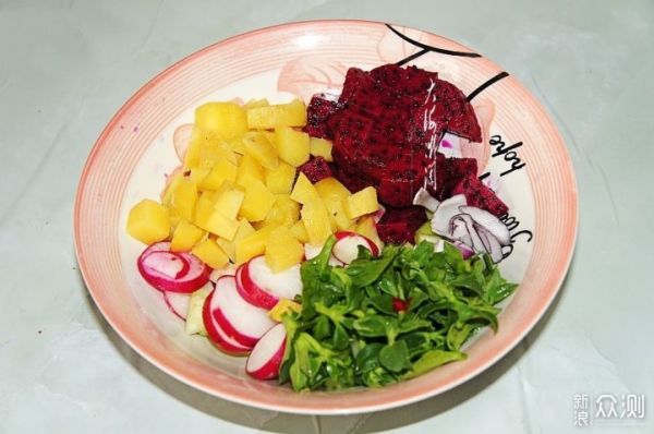 三伏天，輕食晚餐就這一盤(pán)，頂飽抗餓還解饞_新浪眾測(cè)