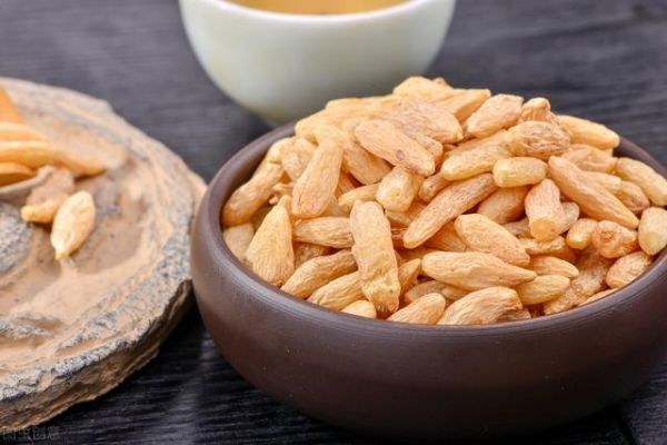 保健養(yǎng)生茶有哪些,枸杞麥冬黃芪一起泡茶喝有什么功效？