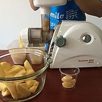 告別脂肪，重塑體型——蘋(píng)果檸檬汁/蘋(píng)果醋的做法圖解3