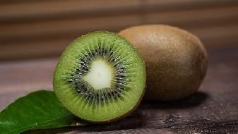 饮食减肥小科普,加工食品别吃,天然食物多吃