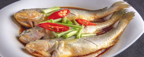 小黃魚的烹飪技巧 制作小黃魚最好吃的烹飪技巧 小黃魚制作方法