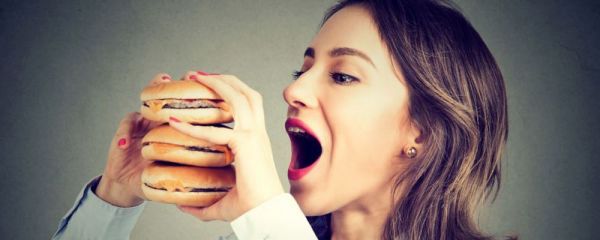 喝苦瓜汁一周能瘦幾斤 喝苦瓜汁能減肥嗎 苦瓜汁減肥的方法有哪些