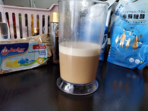 純奶手撕吐司的做法 步驟1