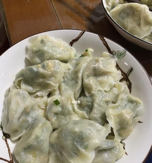 山韭菜雞蛋餃子的制作方法及步驟-讓你在家也能輕松做出美味餃子