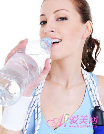  牢記飯后六大禁忌 從細(xì)節(jié)保護(hù)腸胃 