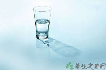 夏季健康喝水小常識