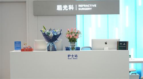 深圳普瑞眼科醫(yī)院地址在南山區(qū)已開業(yè),是3級醫(yī)院但收費(fèi)不貴