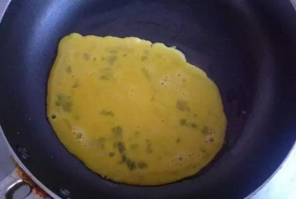 宝宝辅食之美味早餐:黄瓜鸡蛋卷